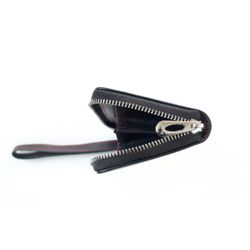 Clutch bag zipper black with red thread