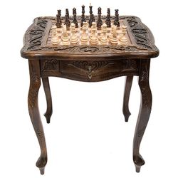 GamesDealer / Table d'échecs, Haleyan