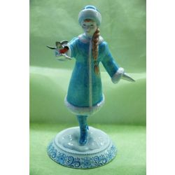 Ярославская майолика / Statuette "Snow Maiden"