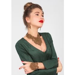 Lace necklace "Twinkling gold"