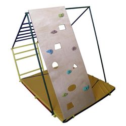 Ранний старт / Climbing wall wooden