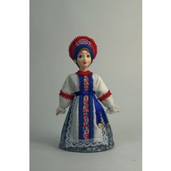 Потешный промысел / Porcelain souvenir doll "Girl's summer traditional costume, 18-19 century"