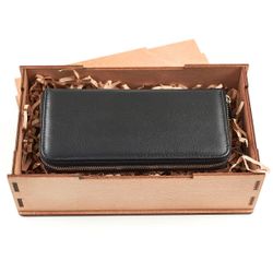 Gift set "a Man with a brave heart" clutch zipper large + box wood