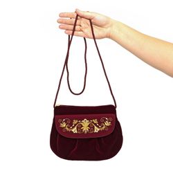 Торжокские золотошвеи / Velvet bag "Bindweed"