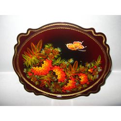 Сувениры из Н.Тагила / Souvenirs from N. Tagil / Tray "Oval-Baroque. Rowan with a butterfly", 30x25 cm