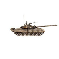 Золотая антилопа / Model of tank T-72B 1:35
