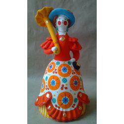 Дымковская глиняная игрушка / Figurine "Urban lady with a handbag"