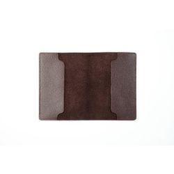 Passport cover brown
