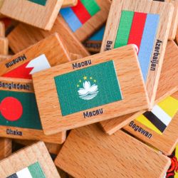 Zartoy / Memori "Parts of the world. Asia" in a wooden box