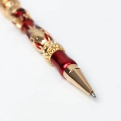 ArtFox / Metal handle with coat of arms, color red