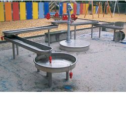 Геркулес / Hercules / Tables and structures for playing with sand and water