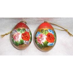 Easter egg handmade with flower painting on a ribbon 5 cm high