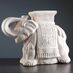 Хорошие сувениры / Hình con voi đứng