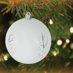 ЗОЛОТАЯ СКАЗКА / Christmas balls with a pattern SET 2 pcs., Plastic, 10 cm, WHITE SILVER, matte