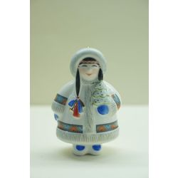 Ярославская майолика / Christmas toy "Girl with a Christmas tree"