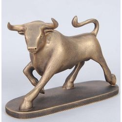 Vernissage of History / Bull on a stand