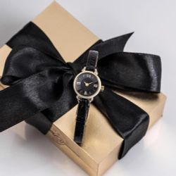НИКА / Nika / Russische goldene Armbanduhr Viva 0311.2.1.53C
