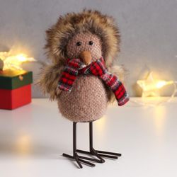 Сималенд / Interior doll "Chick in a cap and a scarf in a cage"