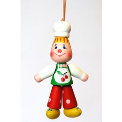 Figurine wooden scullion