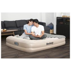 Bestway / Queen inflatable bed