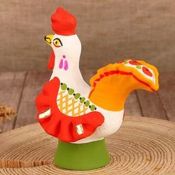 Дымковская глиняная игрушка / Figurine "Cockerel with painted wings"