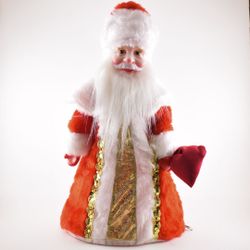 Бирюсинка / Santa Claus with a collar Apache under the Christmas tree