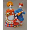 Дымковская глиняная игрушка / Figurine "Family with a child"