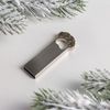 Like me / Set: headphones 1.2 m and a 4 GB flash drive "Winter at your feet"