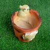 Хорошие сувениры / Jardinière figurée "Ecureuil en pot les pieds dehors"