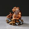 Premium Gips / Estatueta "Tigre em moedas"