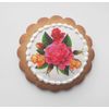 Gingerbread gingerbread in the shape of an openwork circle with pictures