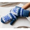 Wool mittens
