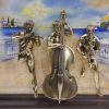 Золотая антилопа / PICTURE "Trio" riz avec un violoniste
