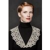 Снежинка / Snowflake / Lace collar with an ornament in the form of a trefoil with two curls