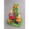 Дымковская глиняная игрушка / Estatueta "Crianças sob a árvore de Natal"