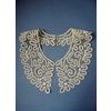 Снежинка / Snowflake / Lace round collar with an ornament of curly twigs