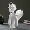 Хорошие сувениры / Vase-stand for jewelry "Girl with a phone"